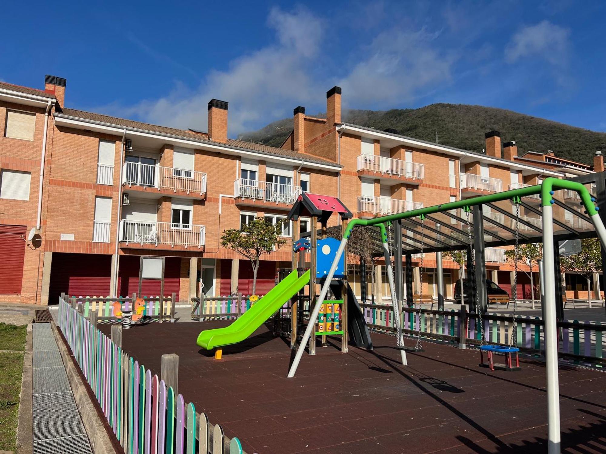 Apartament Acollidor Al Bergueda 6P Sant Jordi de Cercs Dış mekan fotoğraf